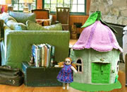 Escape the Tiny Girl