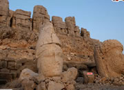 Escape From Mount Nemrut Statues