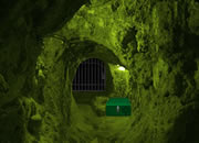 Gold Tunnel Escape