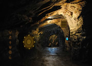 King Of Caves Escape
