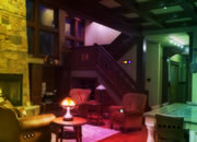 Pretentious Living House Escape