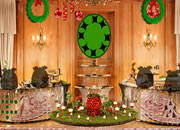 Christmas Cake Hotel Escape